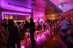 B1 Bar