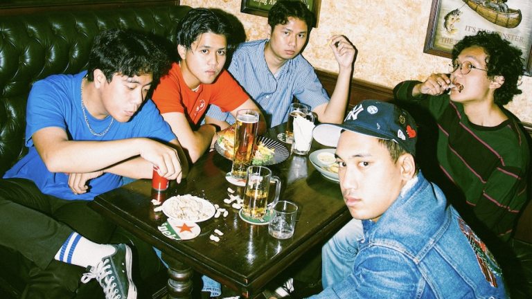 Ringgo 5 Rilis Single Pop-punk Terbaru, ”She’s Everything (But She’s Not You)”