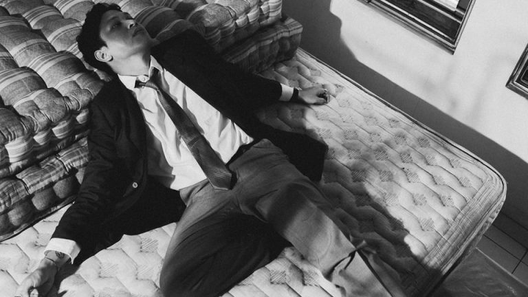 Hindia Bercerita Soal Krisis Kepercayaan Diri di Single Terbarunya “Perkara Tubuh”