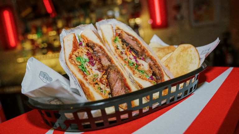 Rayakan Ulang Tahun Nike TN Ke-25, Iron Fist X Foot Locker Meramu Sajian Kolaborasi Spesial, “Sundial Sunwich”