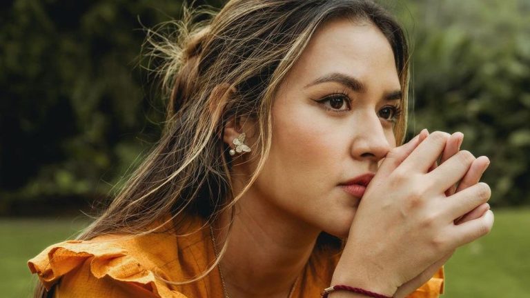 Raisa Rilis Lagu Terbarunya Bersama Andmesh Kamaleng “Tak Berharap Lagi”