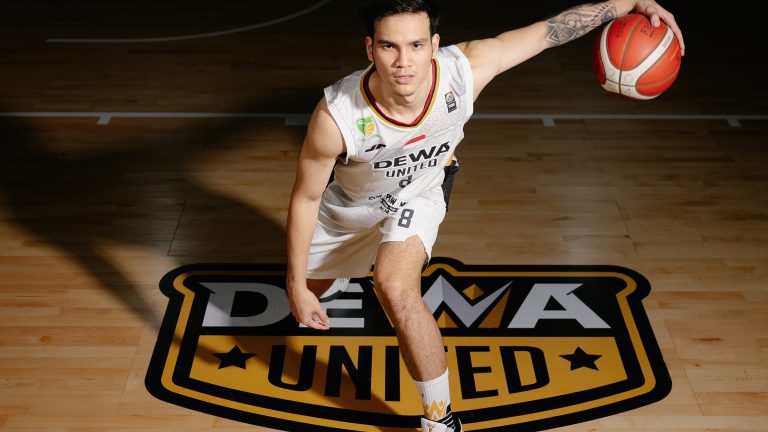 Kolaborasi VOTED dan Dewa United Rilis Koleksi Eksklusif Sepanjang Musim IBL 2024