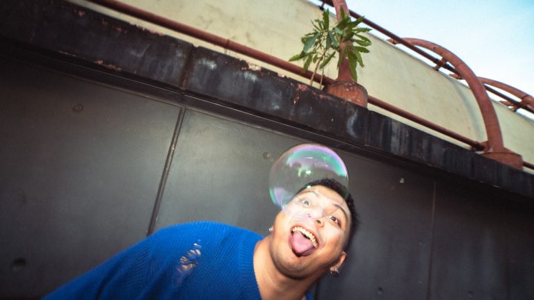 Sal Priadi Siap Penuhi Rangkaian “PENS FLASHDISKS” Melalui ‘Yasudah’ dan ‘Episode’