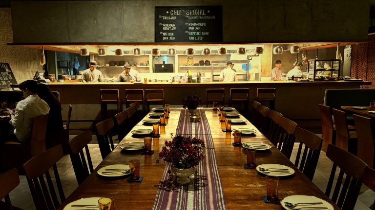 Dinner di KAUM Restaurant Jakarta: Ketika Warisan Kuliner Nusantara Hadir dalam Satu Meja