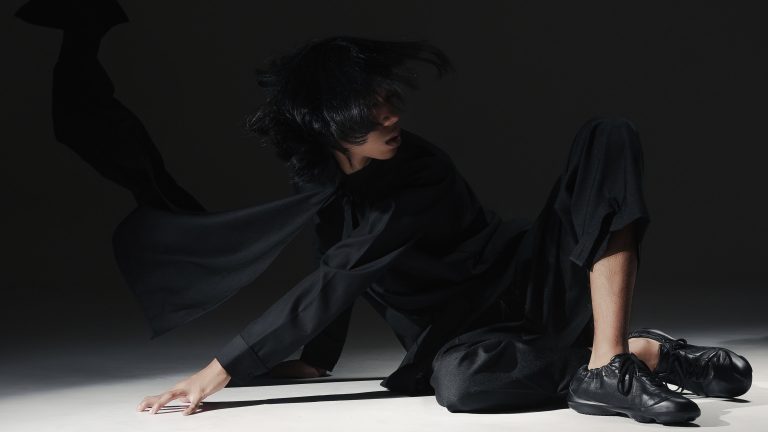 WANDER .etc x Aesthetic Pleasure Hadirkan PATHFINDER “Deep Black”